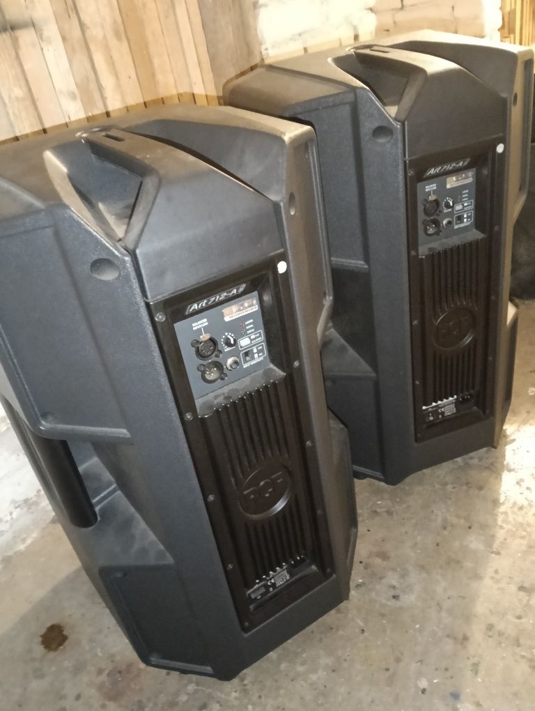 Kolumny RCF 712mk2