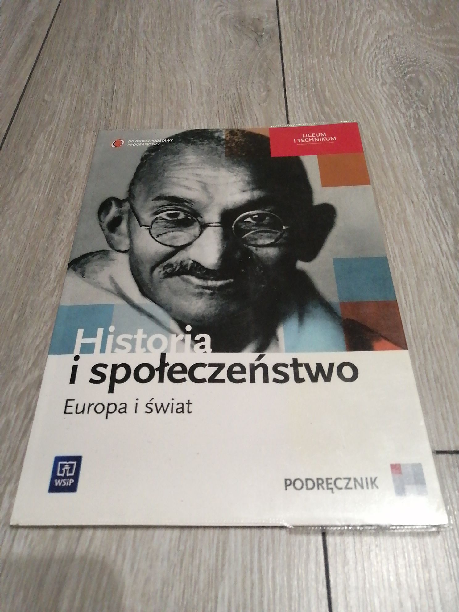 Podręcznik Historia i społeczeństwo Europa i świat