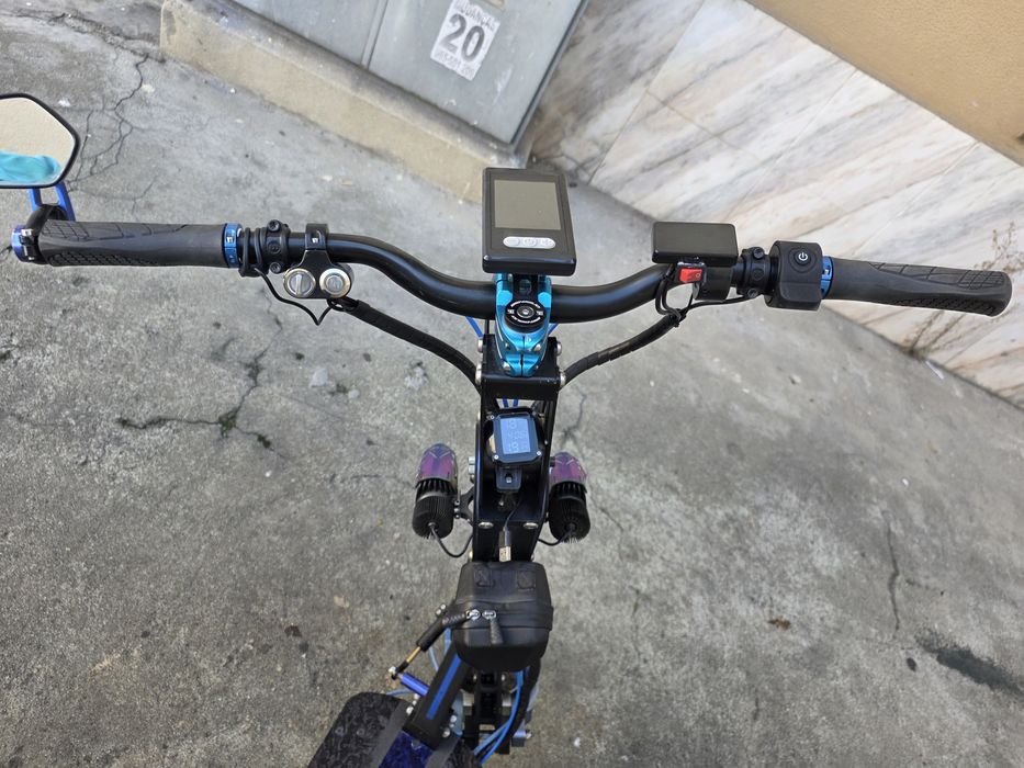 Vende se trotineta elétrica