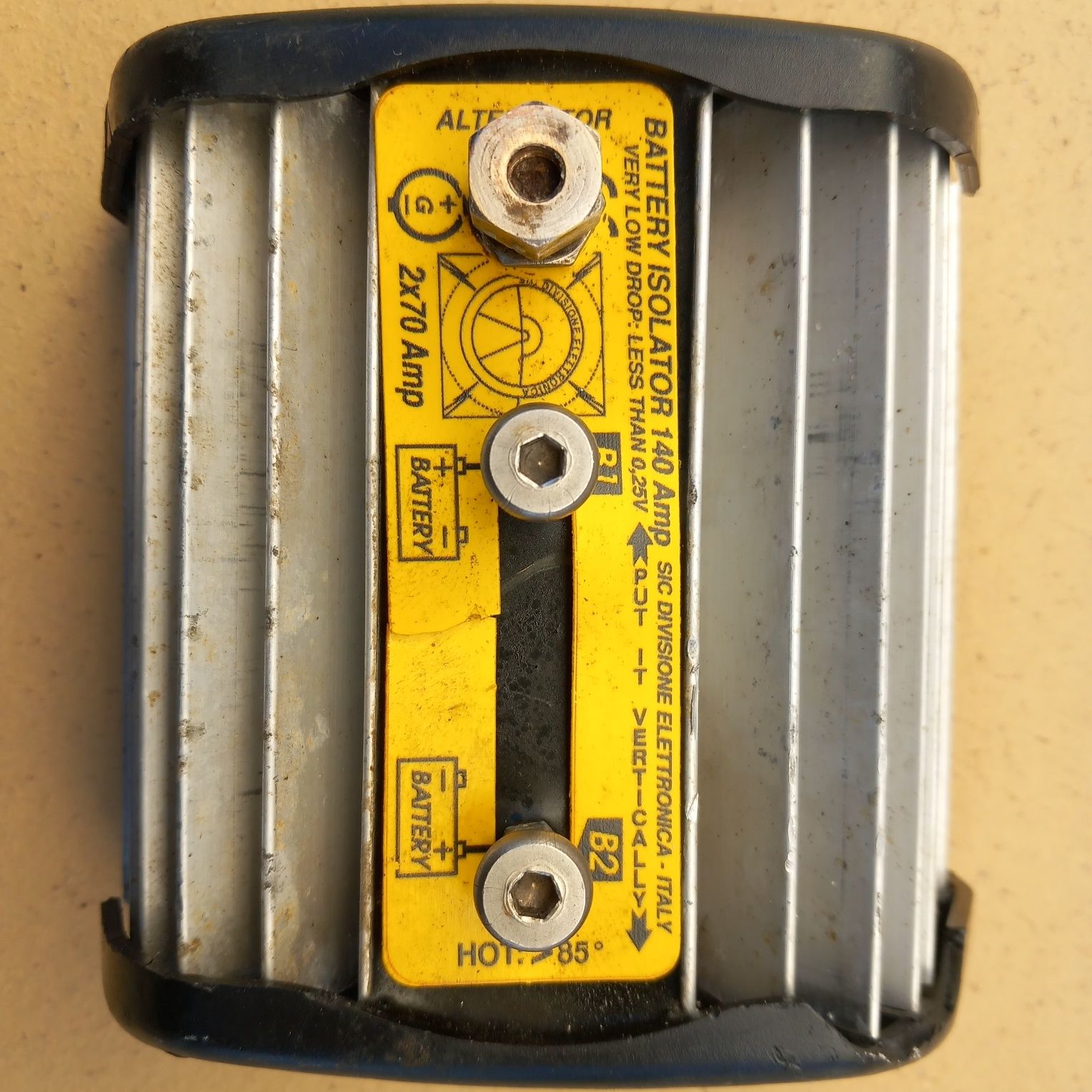 Battery isolator 140A