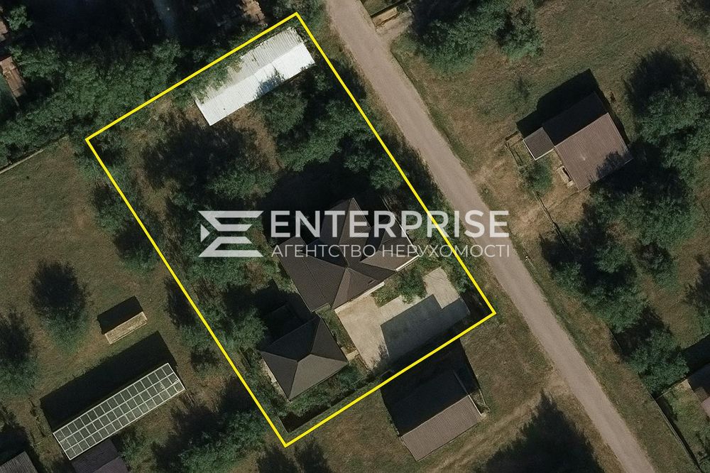 Без%! Продаж ділянки з будинком в с. Лісники