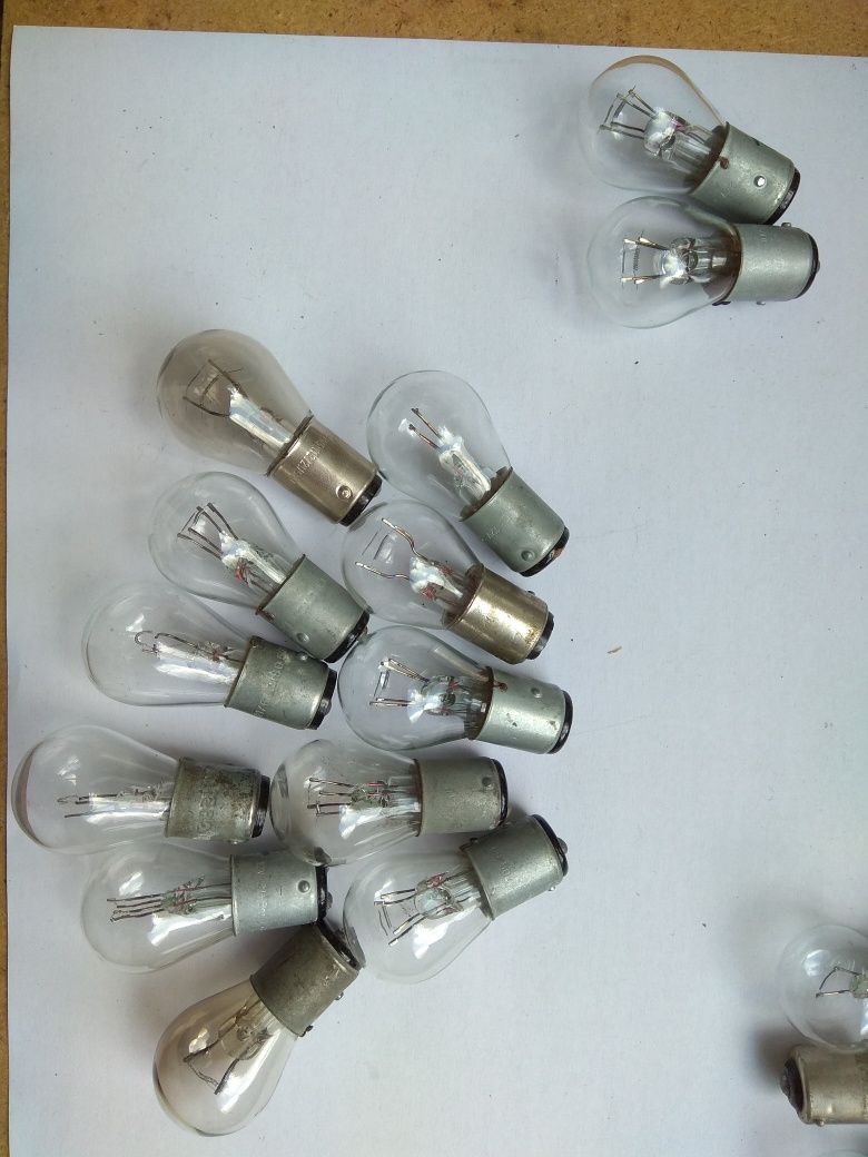 Лампочка 6V, 12V, 24V, 12VR5W, 12VR10W, 3,75в1+0,5А