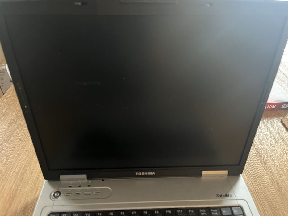 Laptop Satellite L20-183