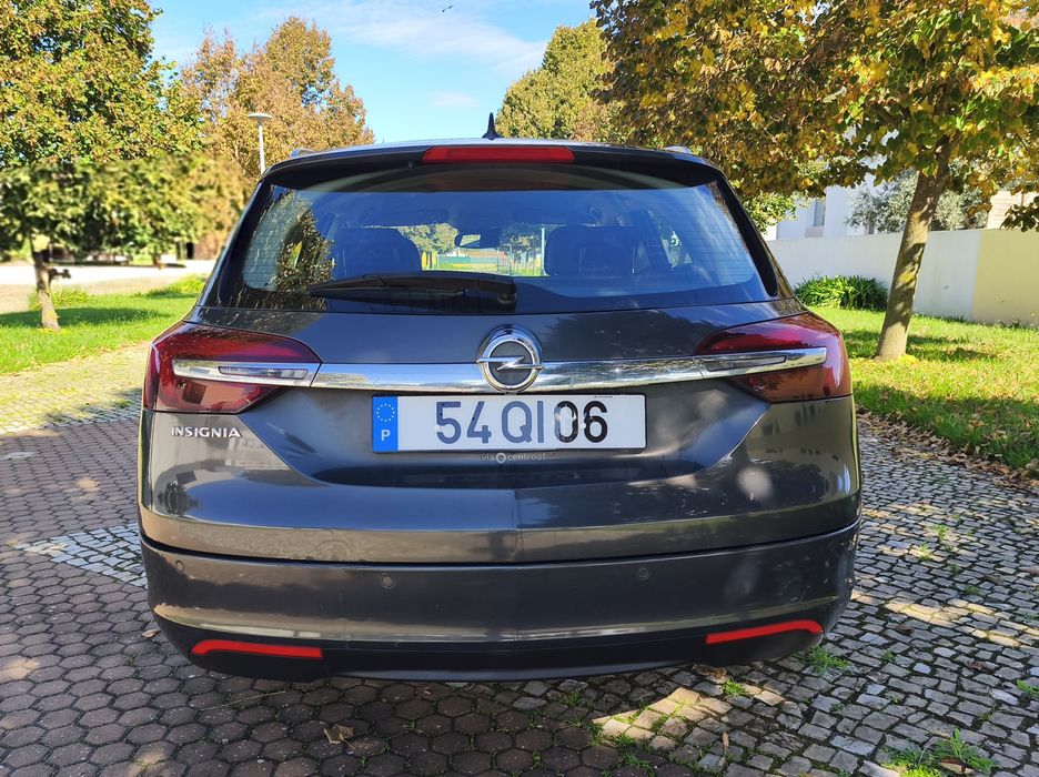 Opel Insignia 2.0 gasóleo com 165 mil kms de 2015