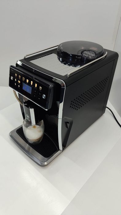 Кавомашина кавоварка Саеко Кселсіс Saeco Xselsis SM7580