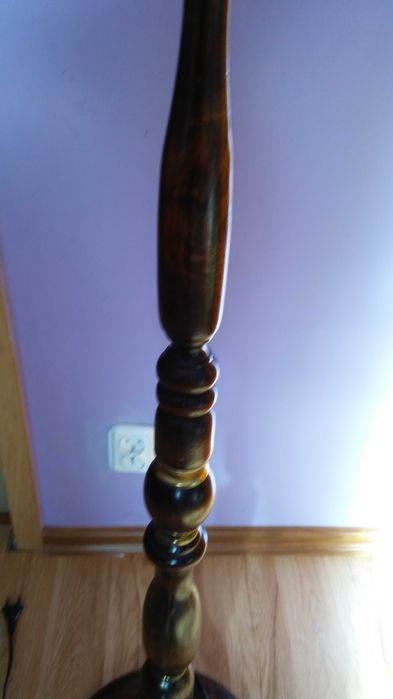 lampa z drewna podłogowa stojąca prl