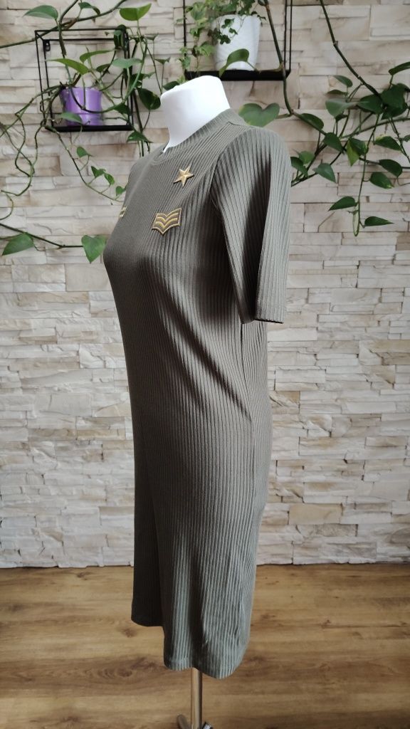 Khaki styl militarny Esmara rozm. S