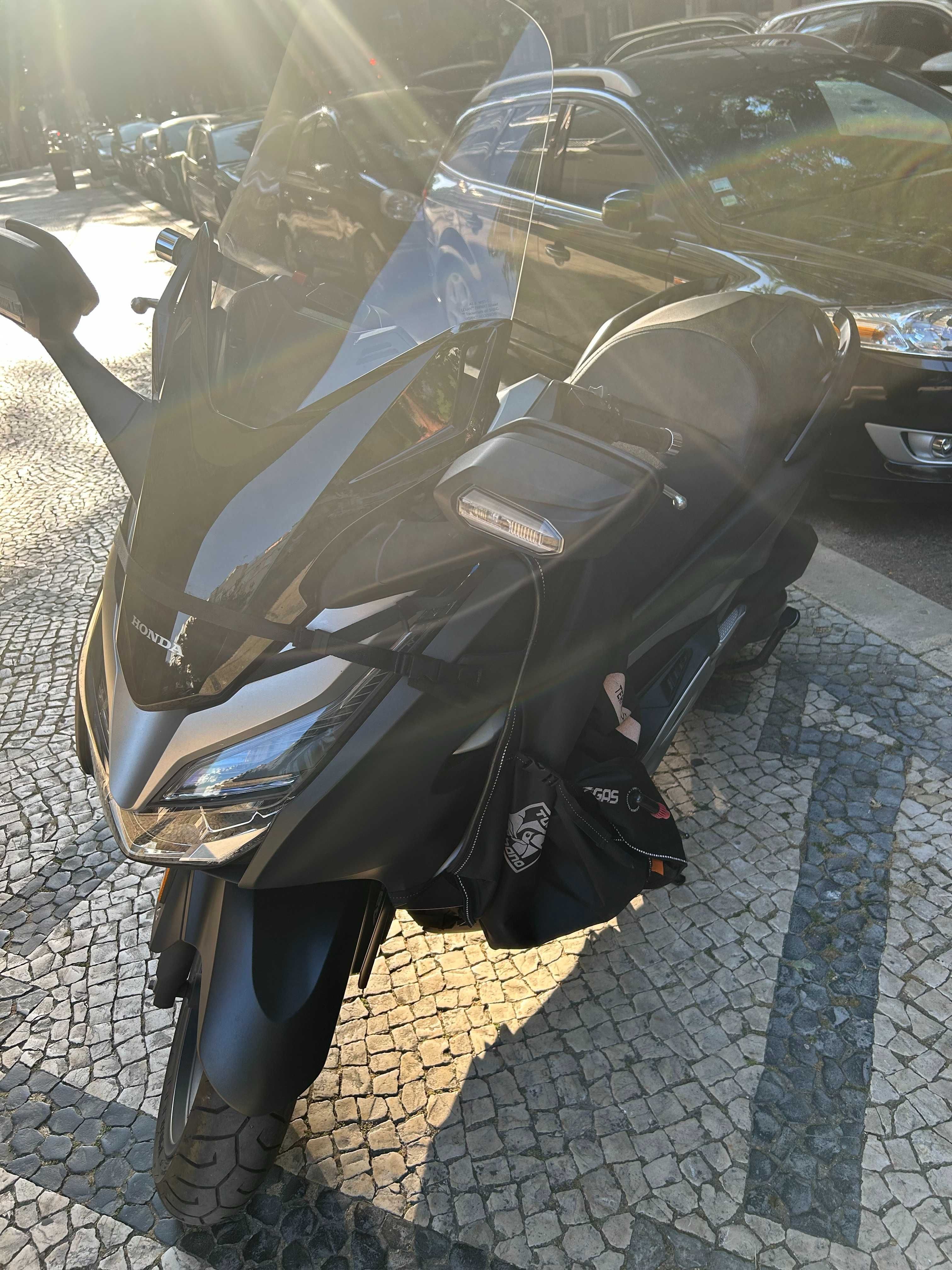 FORZA 300 / 2019