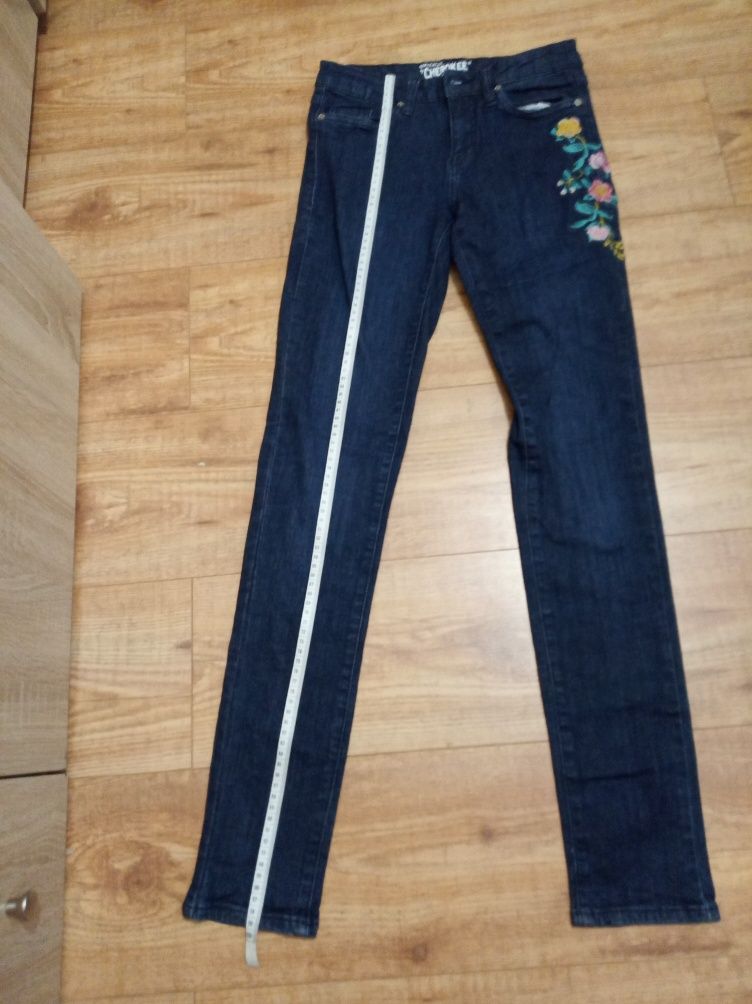 Spodnie jeansowe dziewczęce rozmiar 34