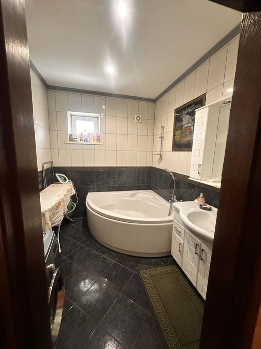 Продам будинок р-н ветлікарні Борисполь