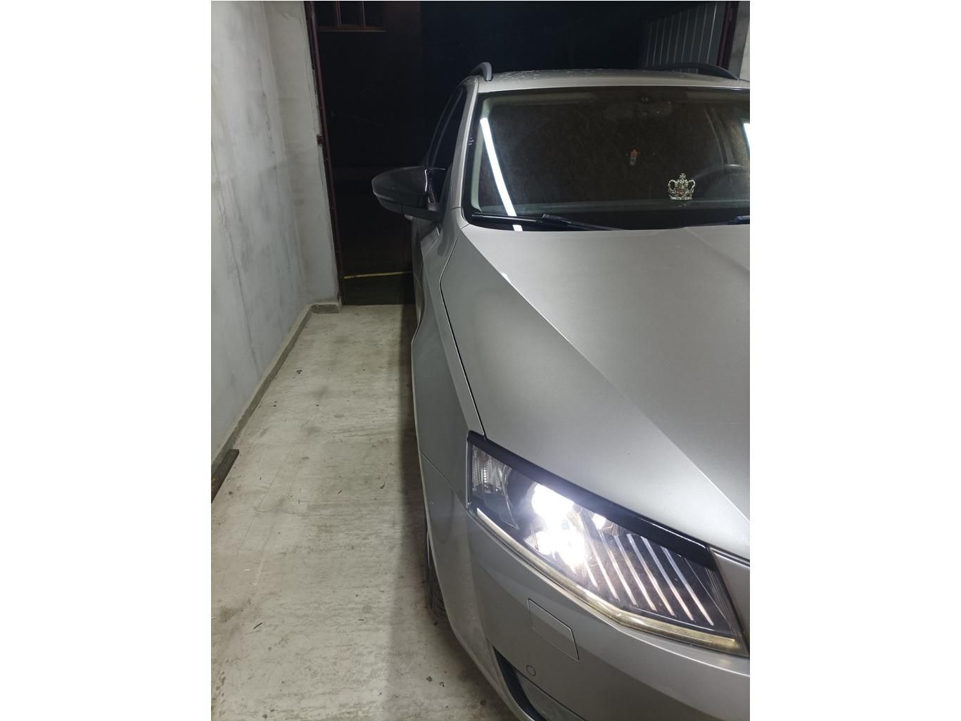 Octavia III A7 2013-2019 Накладки на зеркала BMW-style (2 шт)