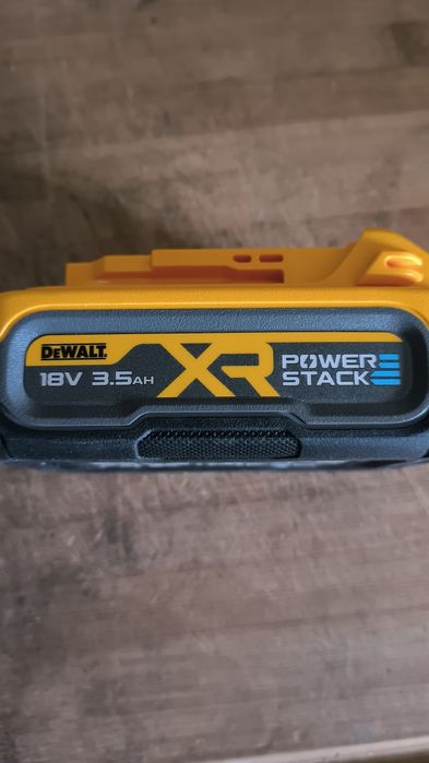 Bateria DeWalt powerstack 3'5ah