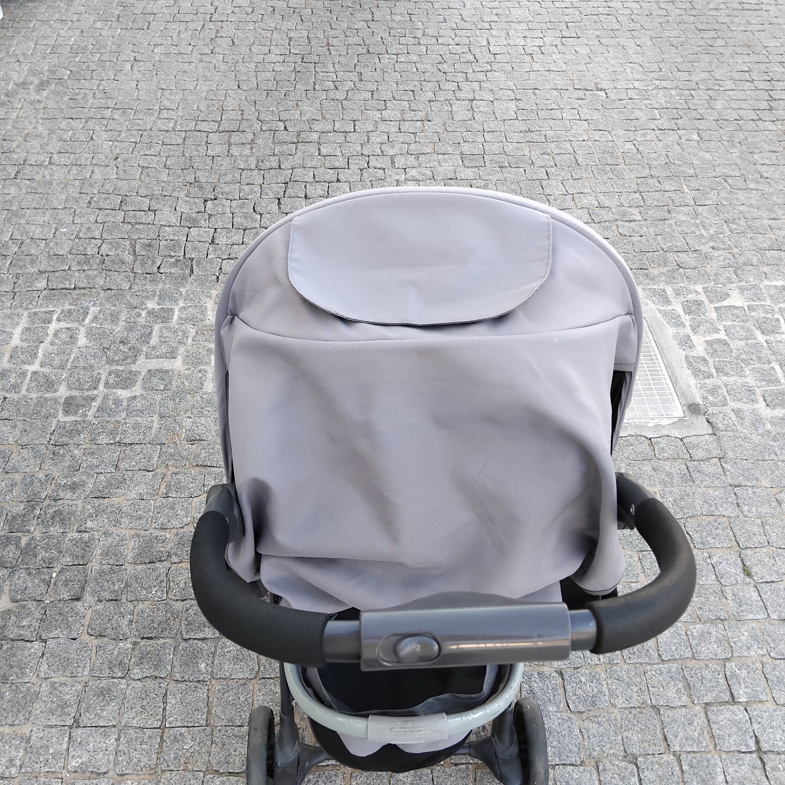 Cj. Carrinho de passeio + ovo Chicco