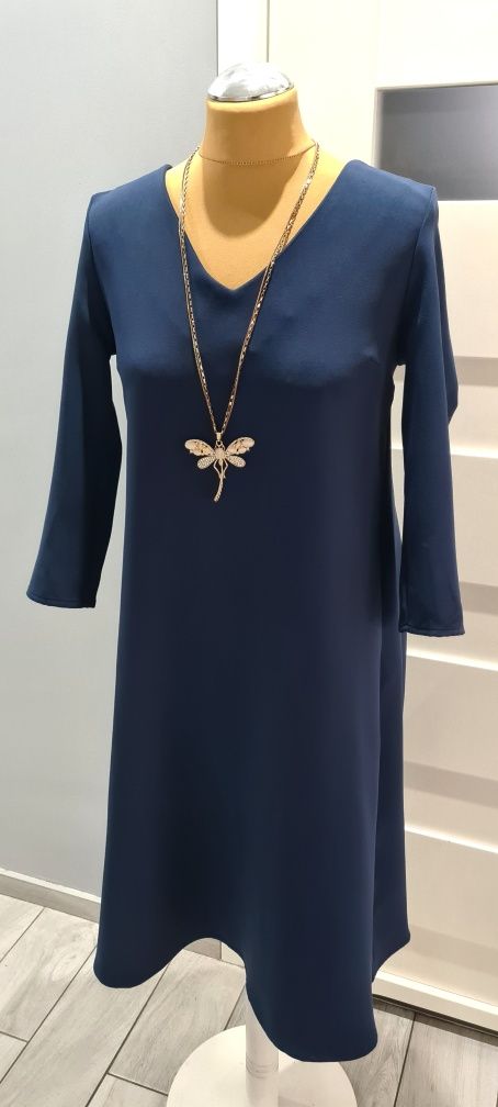Granatowa Sukienka, klasyczna, elegancka, litera A, Trapezowa, moodo