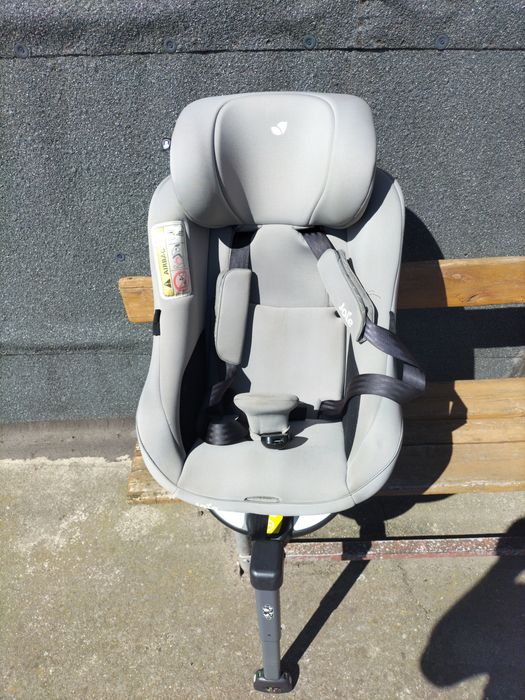 Fotelik samochodowy Joie spin 360 GT