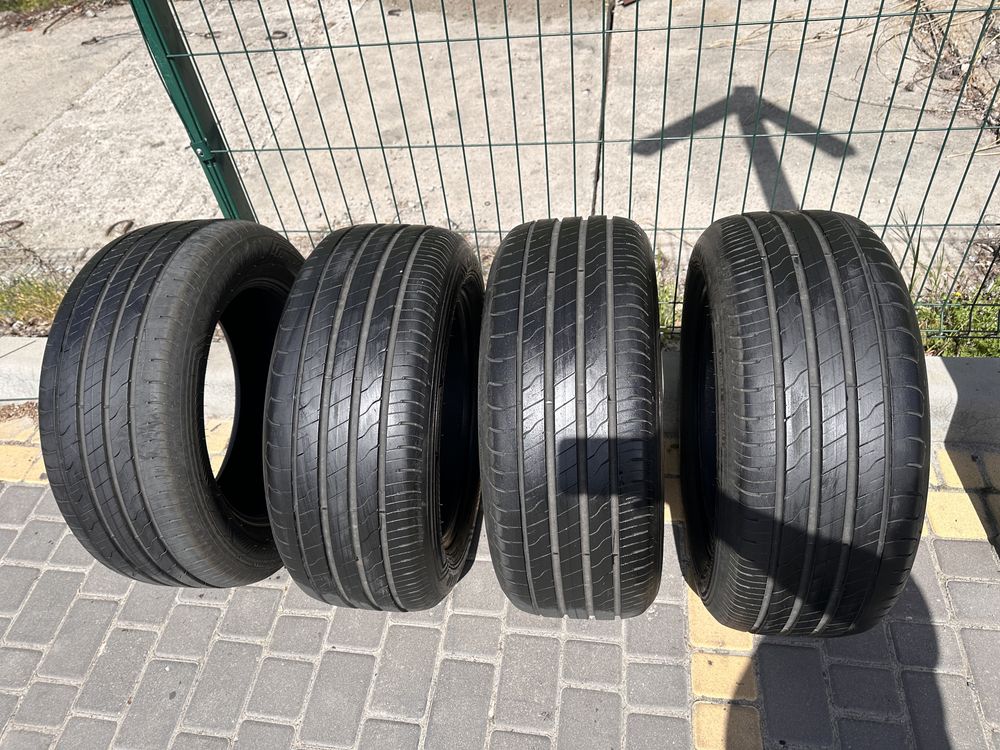 Шины Резина Goodyear EfficientGrip 2 SUV 255/55 R18 109V XL