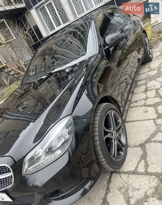 Mercedes-Benz W212 Е250