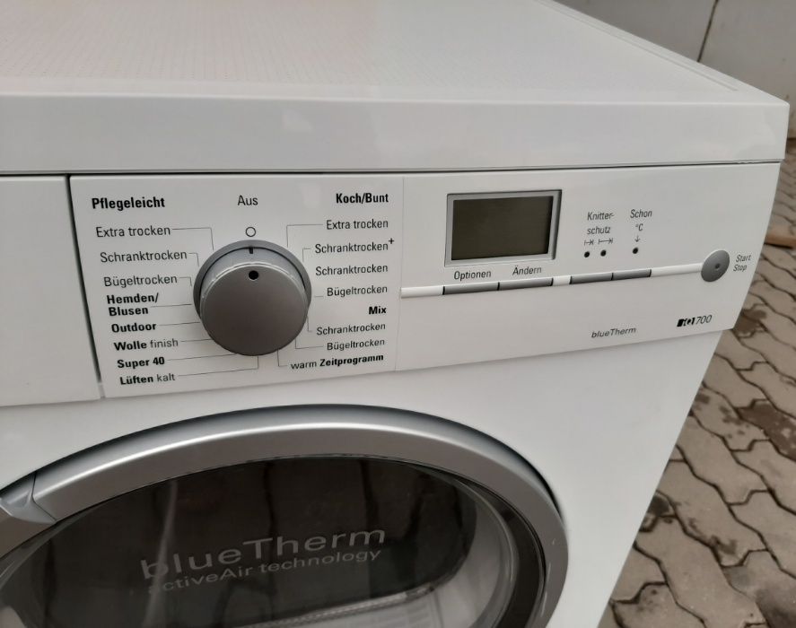 Сушильна машина Сіменс Siemens WT46W563 з тепловим насосом б/у А++
