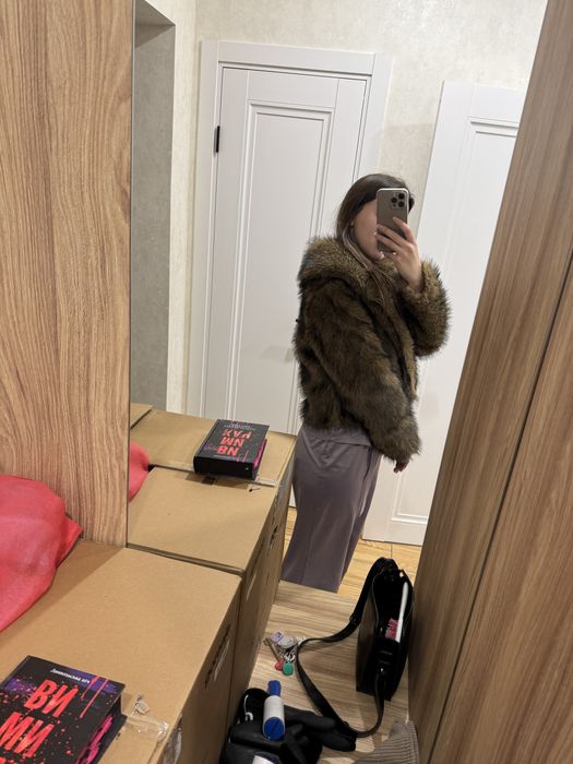 Шуба. Штучне хутро.