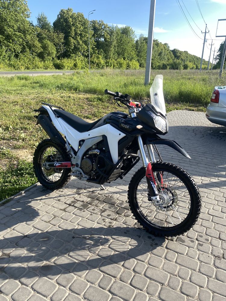 Мотоцикл Loncin voge 300