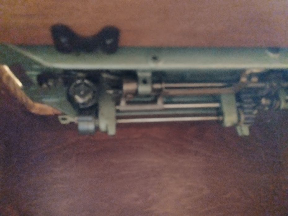 Машинка швейная Veritas