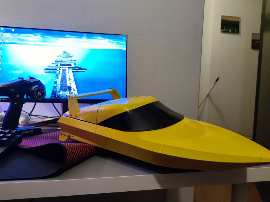 Barco RC jet boat 6s