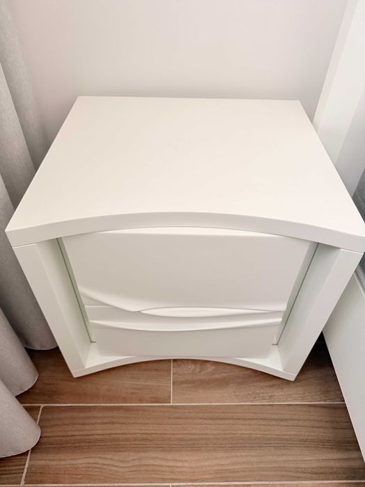 2 mesinha cabeceiras