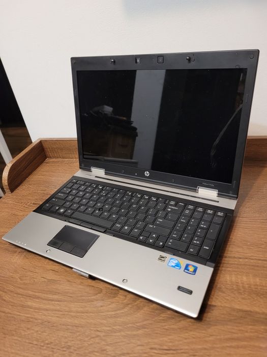 Laptop HP i5_2x3GHz/ 15.6"/ Nvidia NVS 5100M/ 6GBRAM/ 2xHDD