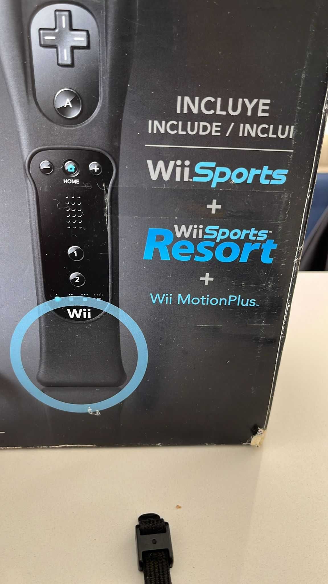 Nintendo Wii (Black) - Wii Sports + Wii Sports Resort + Mario Kart