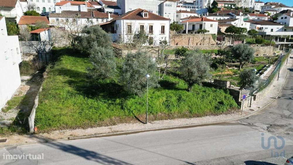 Terreno para construção em São Miguel, Santa Eufémia e Rabaçal de 228,
