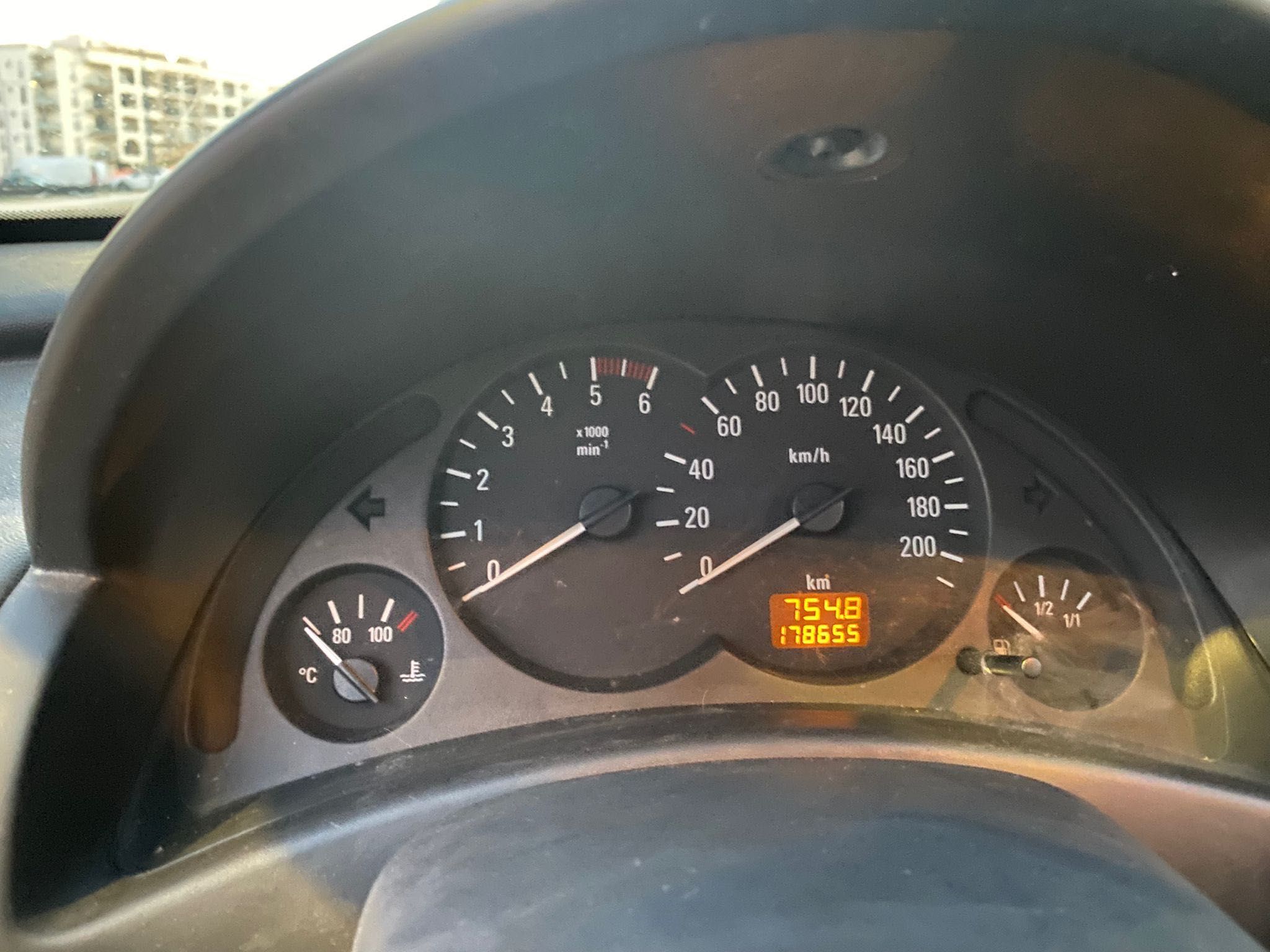 Corsa Diesel Fiável – 170.000 km, Excelente Estado