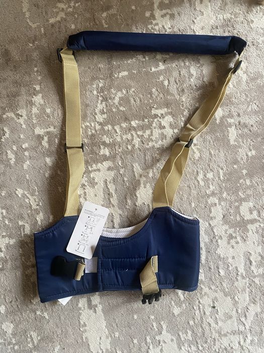 Вожжі для навчання хотьбі