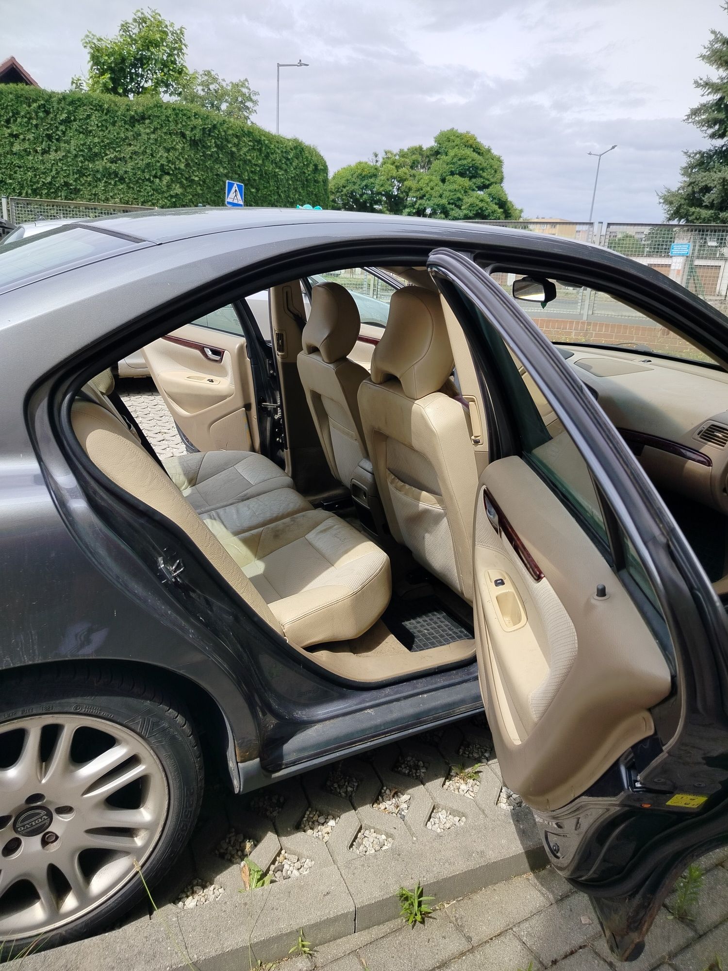 Volvo S60 D5 2004r