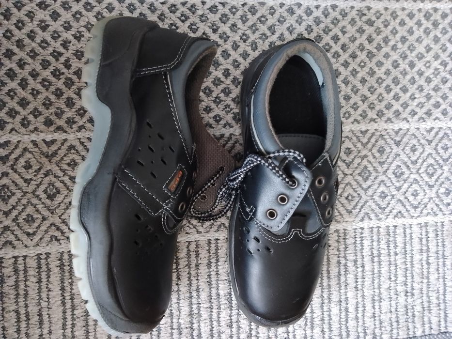 Buty robocze PP0 model 0381 NOWE rozmiar 40