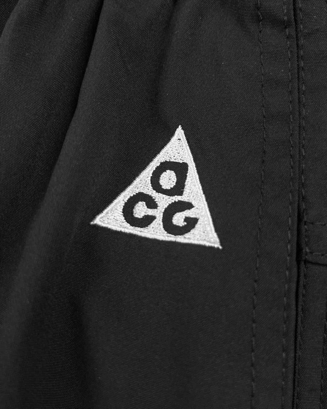 Штани спортивні Nike ACG Smith Summit Men's Cargo Pants Black