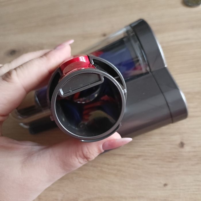 Sprzedam szczotke Dyson