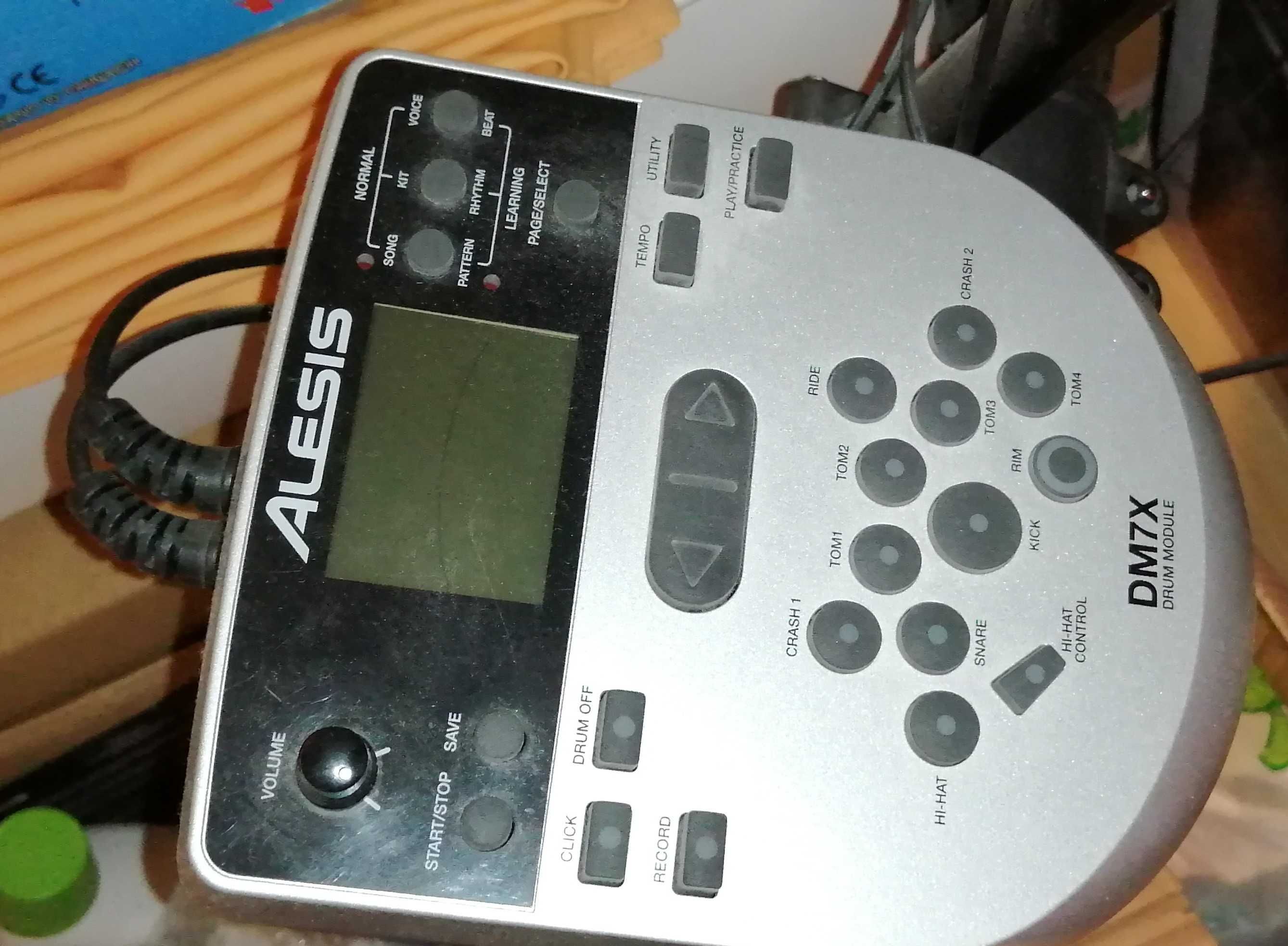 Perkusja elektroniczna Alesis DM7X
