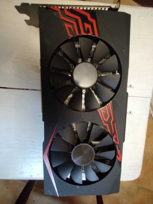 AMD Radeon RX 470 4 gb ddr5