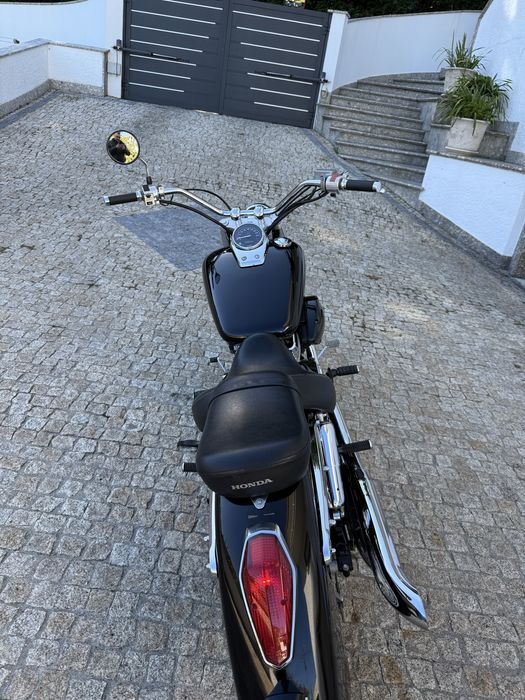 Honda shadow 750