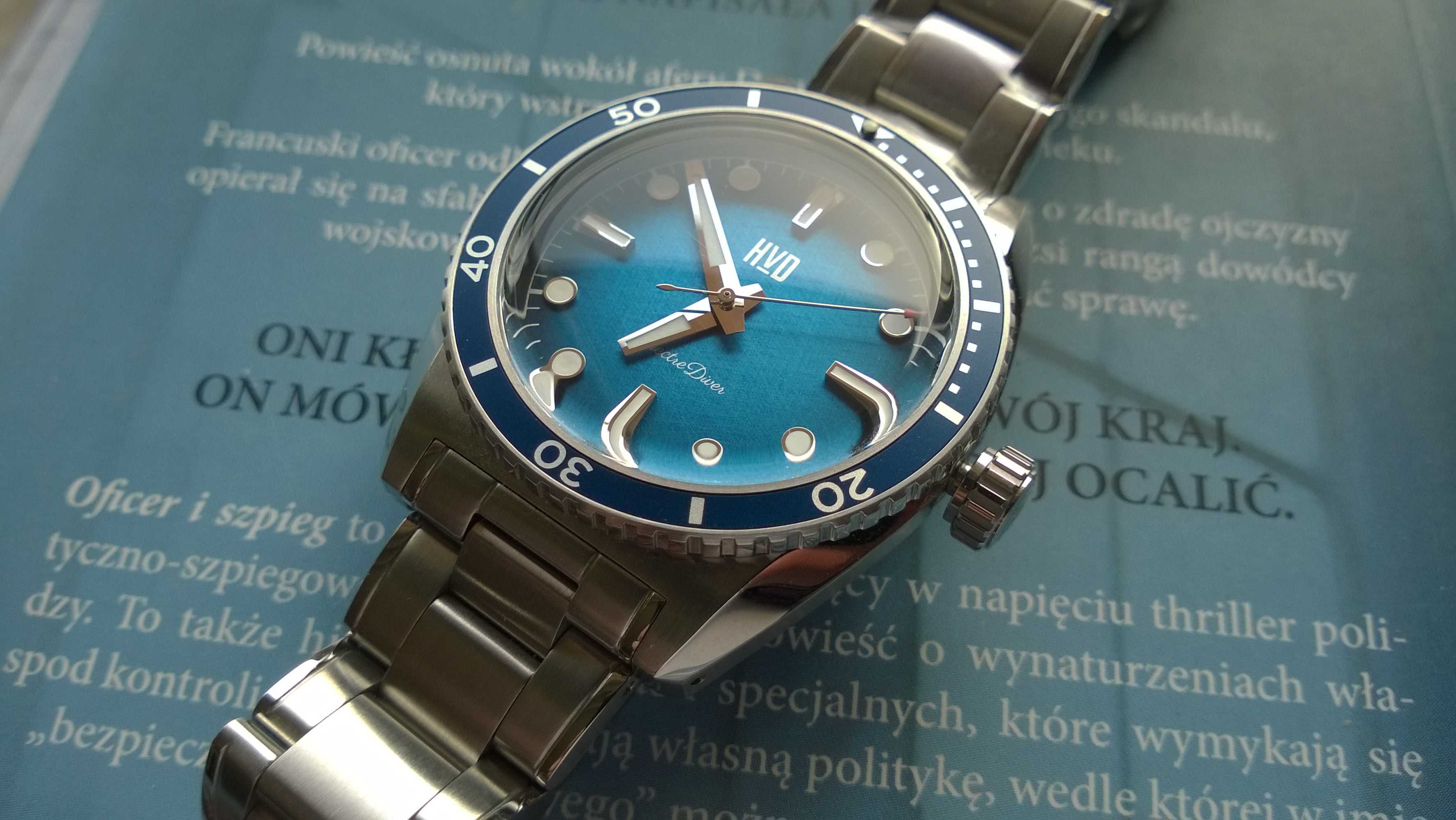 HVD: Spectre Diver Azurite