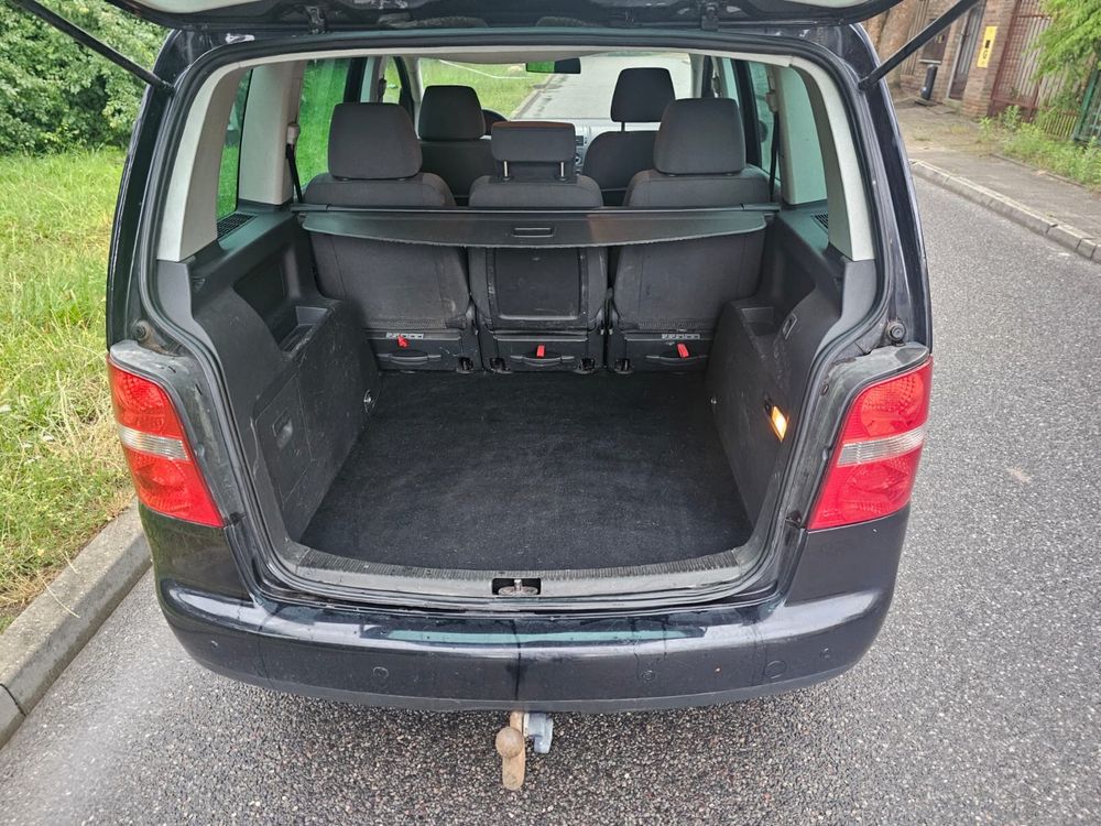 Wynajem. Vw touran.Tanio