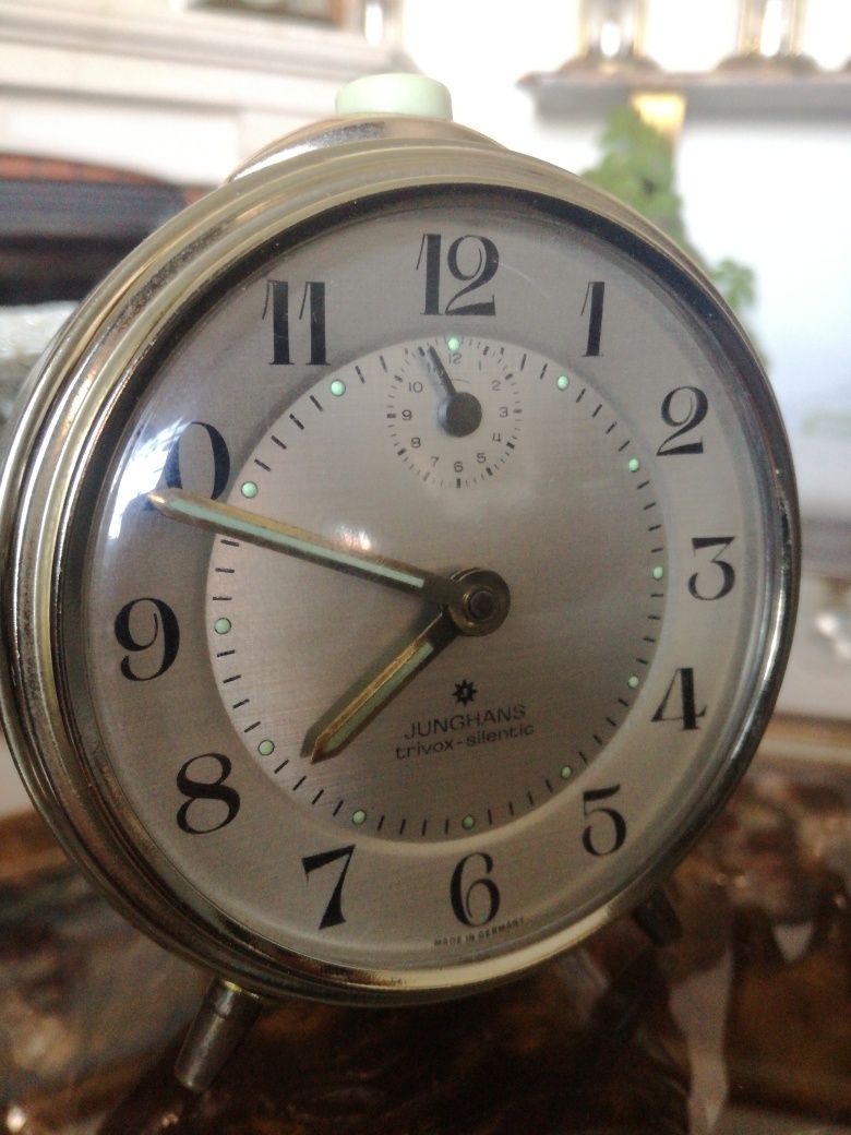 Despertador Junghans raro