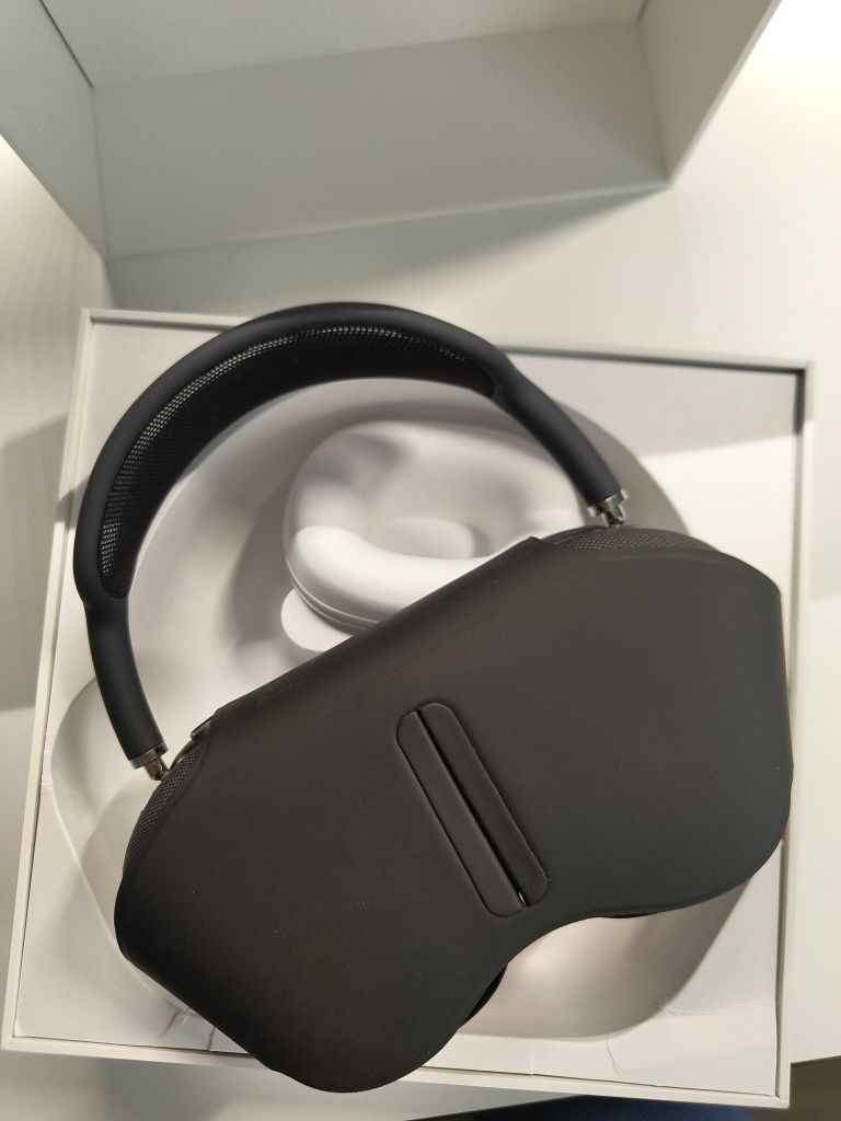 Airpods max Space grey
