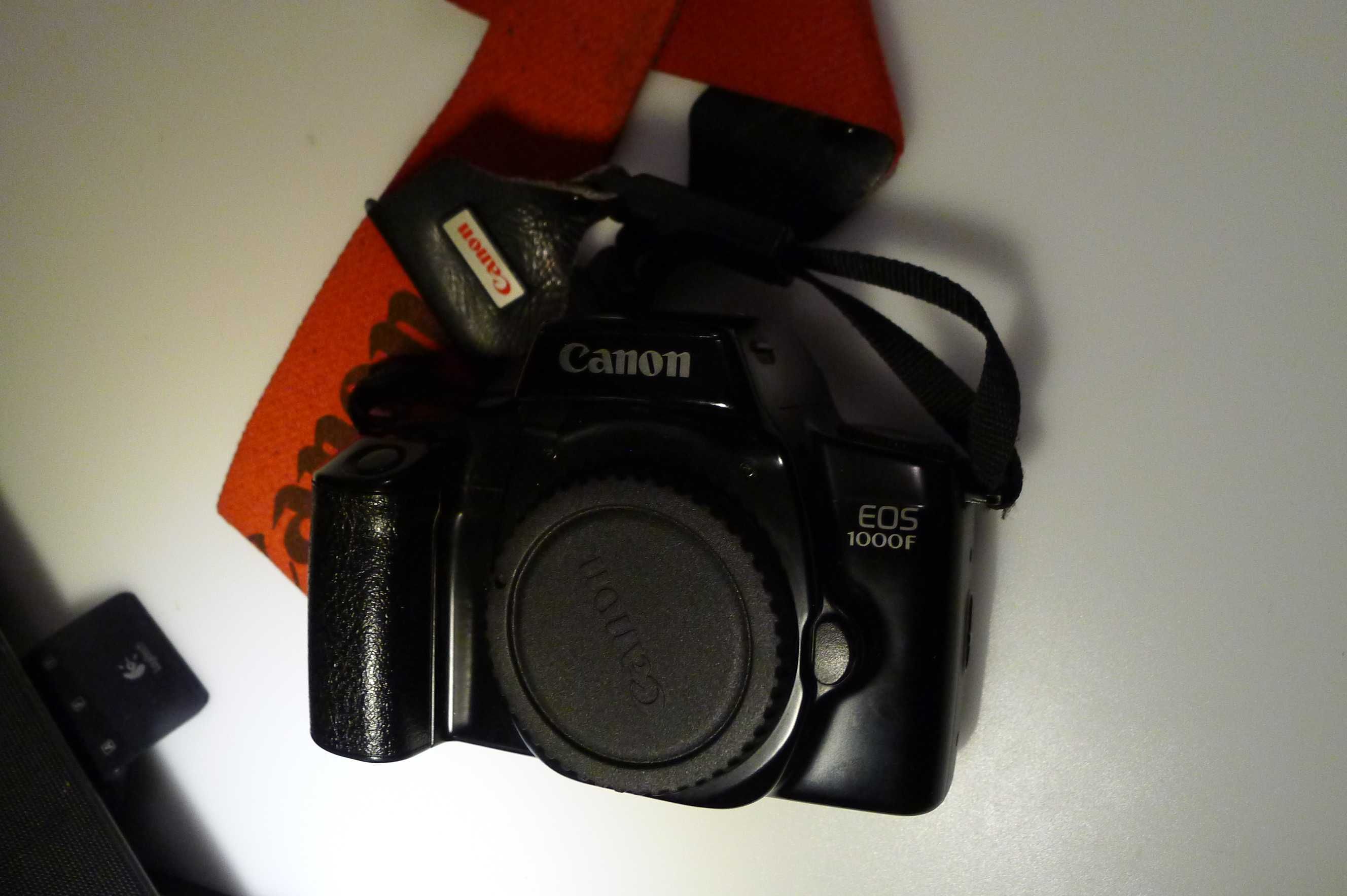 aparat analogowy Canon EOS 1000F
