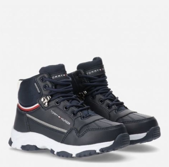 Тотту Hilfiger серевики/теплі/зимиві р.40