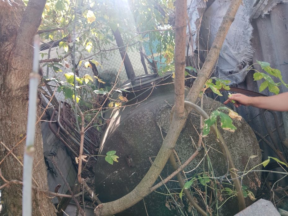 Продаж ця бочка на 1.8 т.