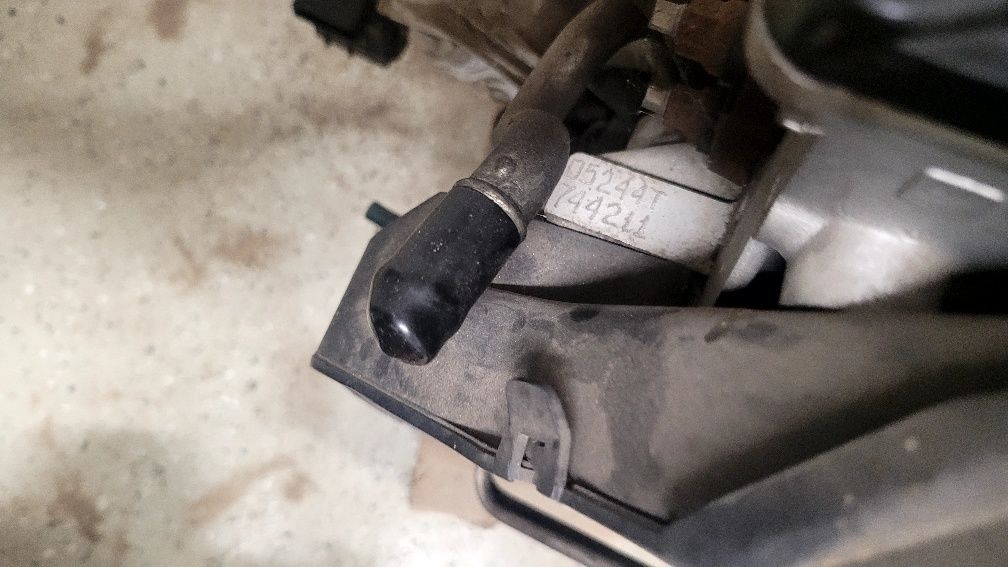 Silnik Volvo 2.4D  D5244T części