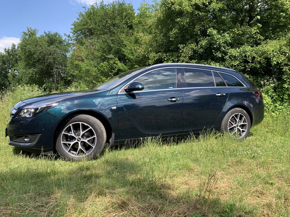 Opel Insignia Sport Tour 2015 1.6 CDTI