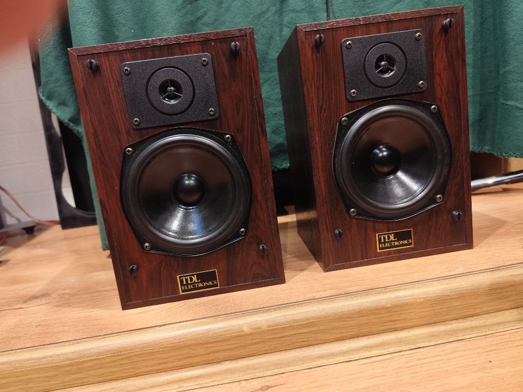 Kolumny Tdl Electronics Near Field Monitor Stan Bdb