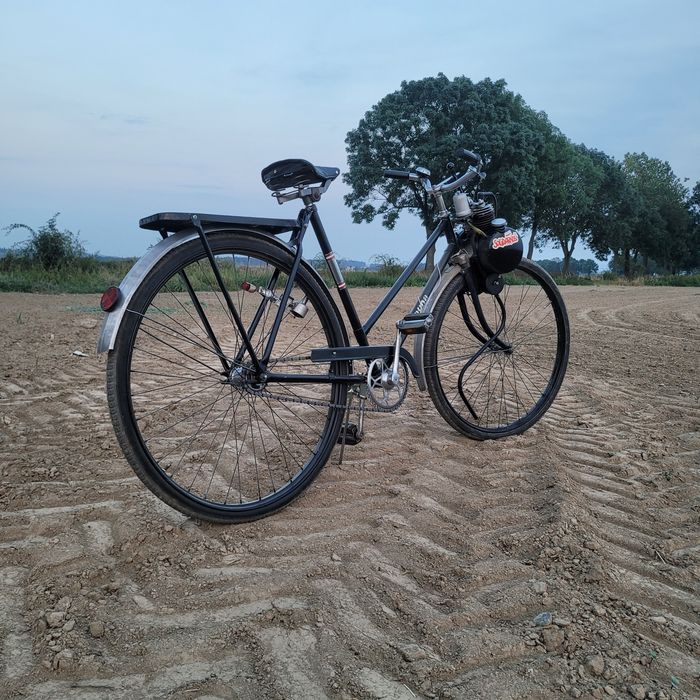 Rower z silnikiem spalinowym wsk gnom jagna prl zzr